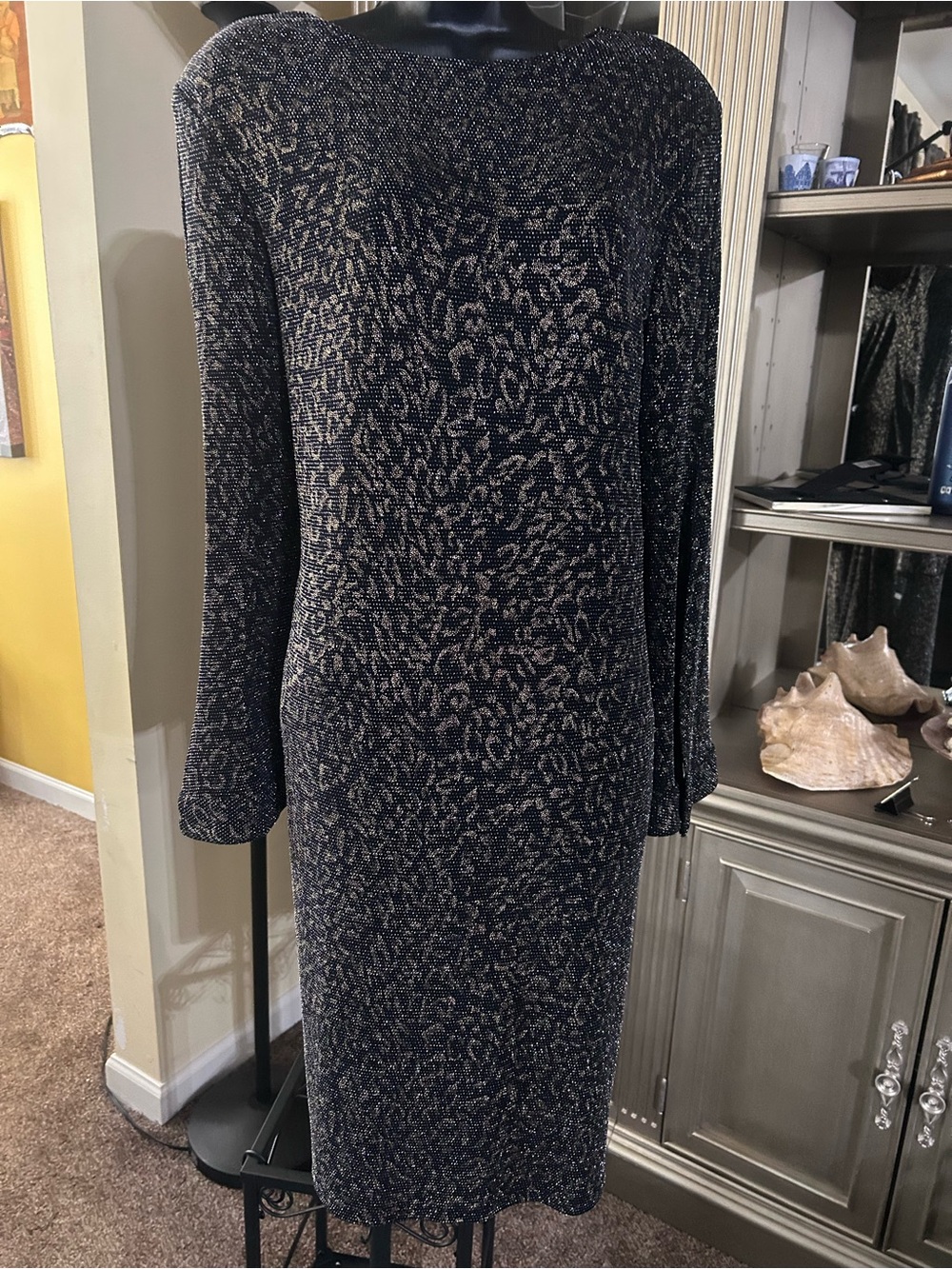 MSK Black Metallic Pattern Long-Sleeve Sheath Dress